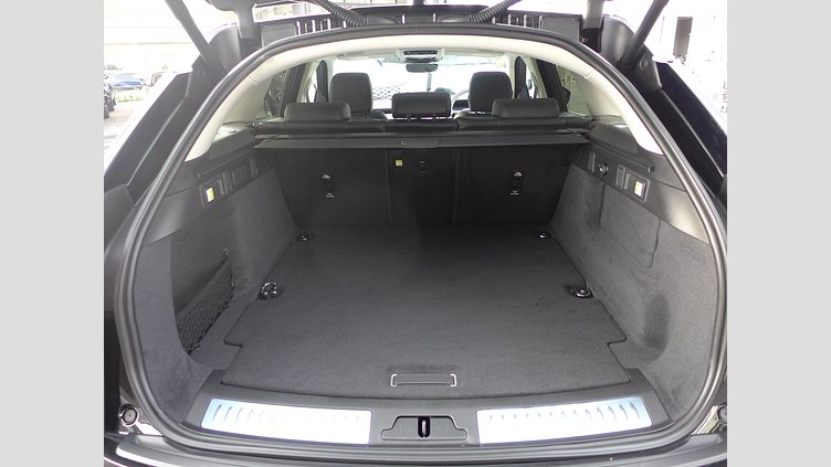 2024 認定中古車 Land Rover Range Rover Velar サントリーニブラック P400eプラグインハイブリッド（ガソリン） スタンダードホイールベース Dynamic SE