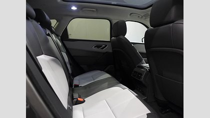 Range Rover Velar 21