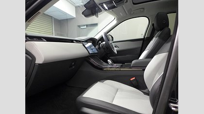 Range Rover Velar 16
