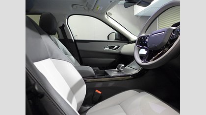 Range Rover Velar 14