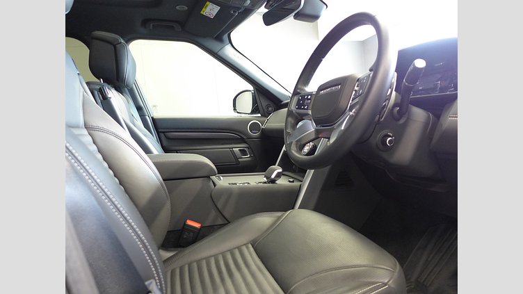 2024 認定中古車 Land Rover Discovery ランタオブロンズ D350マイルドハイブリッド（ディーゼル） Metropolitan Edition