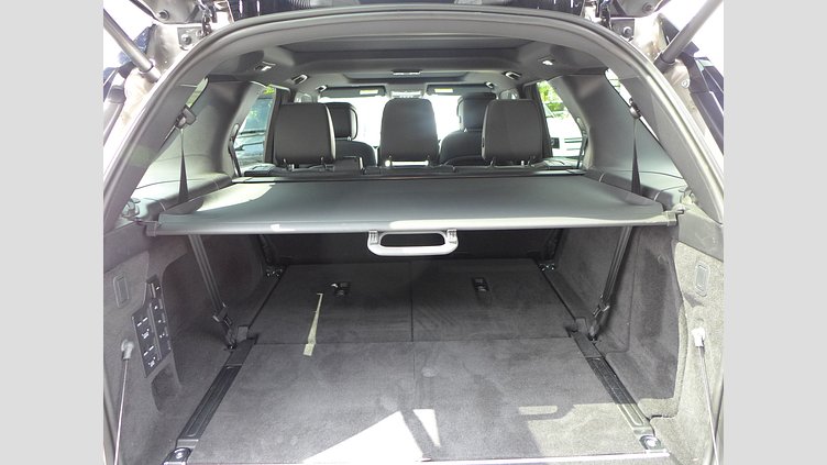 2024 認定中古車 Land Rover Discovery ランタオブロンズ D350マイルドハイブリッド（ディーゼル） Metropolitan Edition