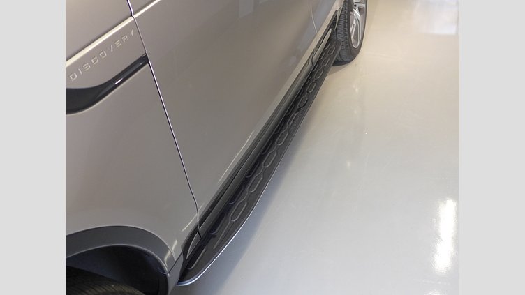 2024 認定中古車 Land Rover Discovery ランタオブロンズ D350マイルドハイブリッド（ディーゼル） Metropolitan Edition