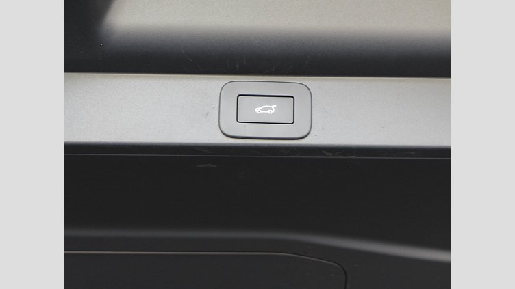 2024 認定中古車 Land Rover Range Rover ブリティッシュレーシンググリーン P550 AWD PHEV（AT） スタンダードホイールベース Autobiography