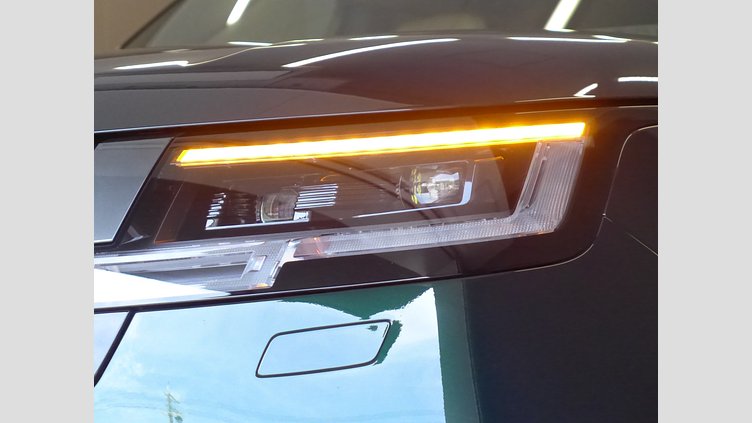 2024 認定中古車 Land Rover Range Rover ブリティッシュレーシンググリーン P550 AWD PHEV（AT） スタンダードホイールベース Autobiography