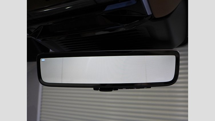 2024 認定中古車 Land Rover Range Rover ブリティッシュレーシンググリーン P550 AWD PHEV（AT） スタンダードホイールベース Autobiography