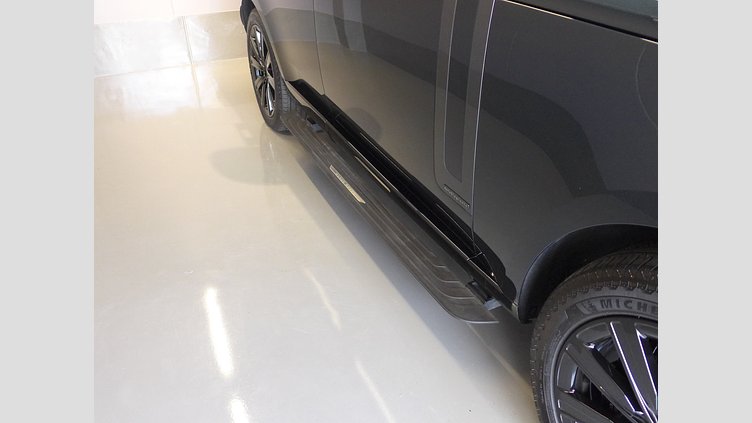 2024 認定中古車 Land Rover Range Rover ブリティッシュレーシンググリーン P550 AWD PHEV（AT） スタンダードホイールベース Autobiography