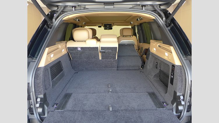 2024 認定中古車 Land Rover Range Rover ブリティッシュレーシンググリーン P550 AWD PHEV（AT） スタンダードホイールベース Autobiography