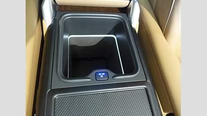 Range Rover 19