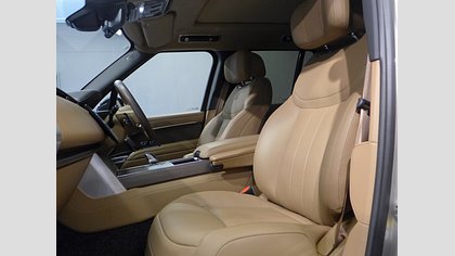 Range Rover 29