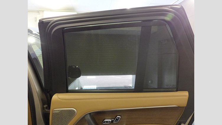 2024 認定中古車 Land Rover Range Rover バトゥミゴールド P530 AWD（AT） スタンダードホイールベース Autobiography