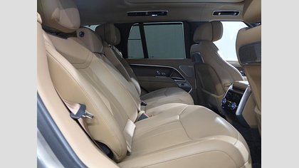 Range Rover 33