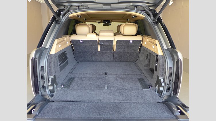 2024 認定中古車 Land Rover Range Rover バトゥミゴールド P530 AWD（AT） スタンダードホイールベース Autobiography