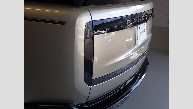 2024 認定中古車 Land Rover Range Rover バトゥミゴールド P530 AWD（AT） スタンダードホイールベース Autobiography