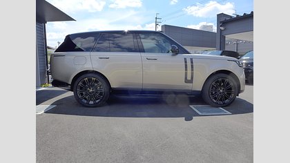 Range Rover 66