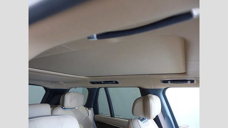 2024 認定中古車 Land Rover Range Rover バトゥミゴールド P530 AWD（AT） スタンダードホイールベース Autobiography