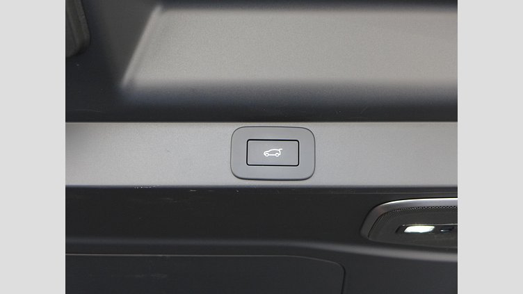 2024 認定中古車 Land Rover Range Rover バトゥミゴールド P530 AWD（AT） スタンダードホイールベース Autobiography