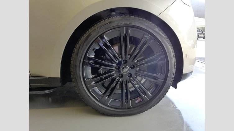 2024 認定中古車 Land Rover Range Rover バトゥミゴールド P530 AWD（AT） スタンダードホイールベース Autobiography