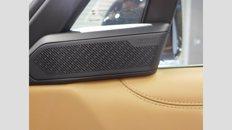 2024 認定中古車 Land Rover Range Rover バトゥミゴールド P530 AWD（AT） スタンダードホイールベース Autobiography