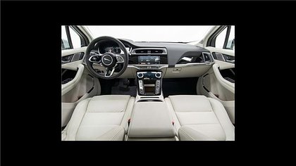 I-Pace 11