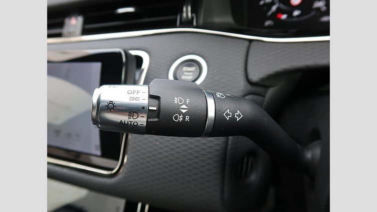 2021 認定中古車 Land Rover Range Rover Evoque サントリーニブラック D200 AWD（オートマチック）MHEV R-DYNAMIC S