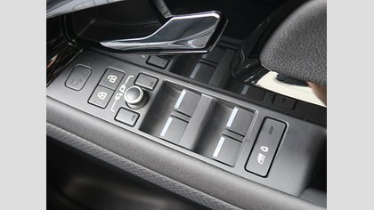 Range Rover Evoque 30