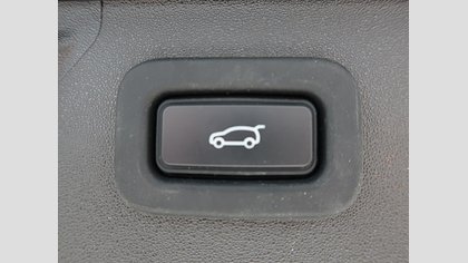 Discovery Sport 8