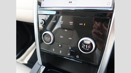 Discovery Sport 13