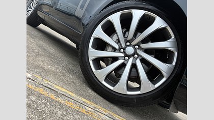 Range Rover 9