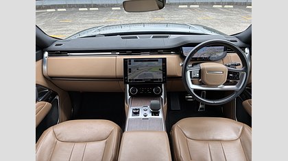 Range Rover 10