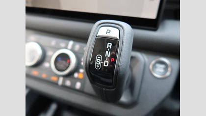Defender 110 10