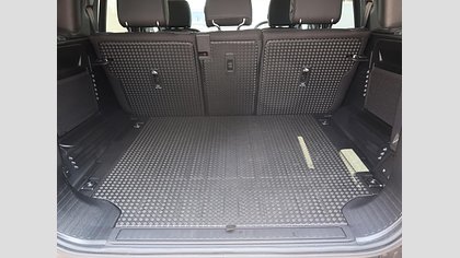 Defender 110 73