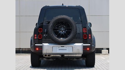 Defender 110 69