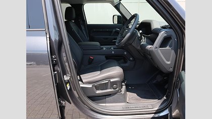 Defender 110 76