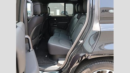 Defender 110 57