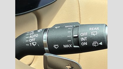 Range Rover 27