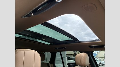 Range Rover 48