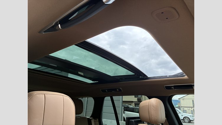 2024 認定中古車 Land Rover Range Rover サントリーニブラック D350 AWD MHEV（AT） スタンダードホイールベース HSE