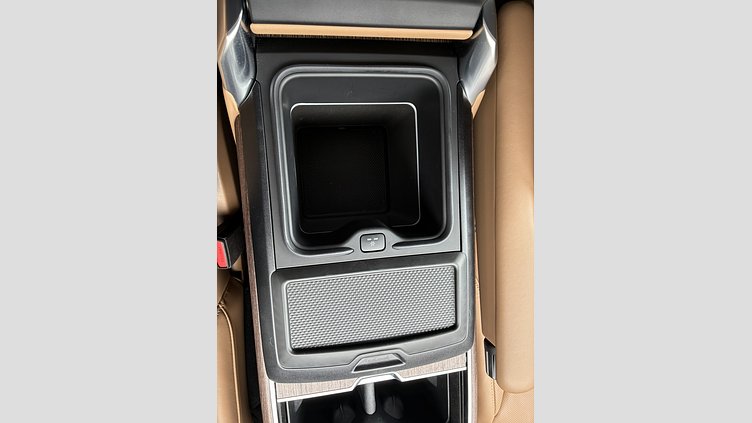 2024 認定中古車 Land Rover Range Rover サントリーニブラック D350 AWD MHEV（AT） スタンダードホイールベース HSE