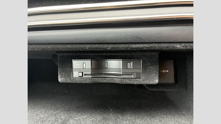 2024 認定中古車 Land Rover Range Rover サントリーニブラック D350 AWD MHEV（AT） スタンダードホイールベース HSE