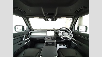 Defender 110 3