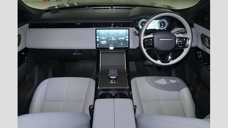 2025 認定中古車 Land Rover Range Rover Velar ジオラグリーン D200マイルドハイブリッド（ディーゼル） スタンダードホイールベース Dynamic SE