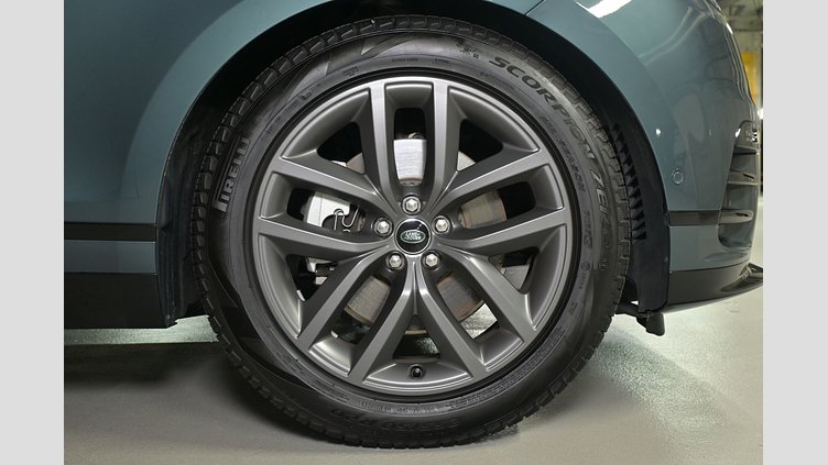 2025 認定中古車 Land Rover Range Rover Velar ジオラグリーン D200マイルドハイブリッド（ディーゼル） スタンダードホイールベース Dynamic SE