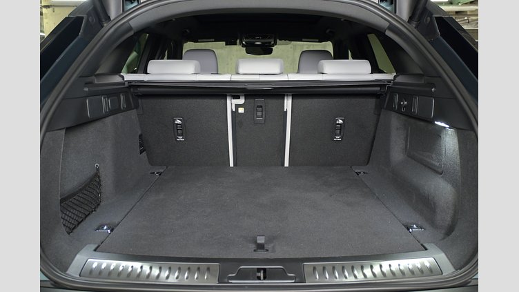2025 認定中古車 Land Rover Range Rover Velar ジオラグリーン D200マイルドハイブリッド（ディーゼル） スタンダードホイールベース Dynamic SE