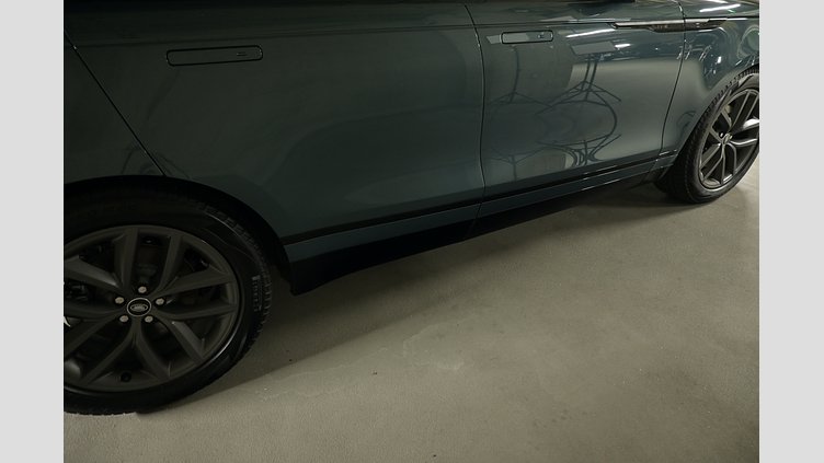 2025 認定中古車 Land Rover Range Rover Velar ジオラグリーン D200マイルドハイブリッド（ディーゼル） スタンダードホイールベース Dynamic SE