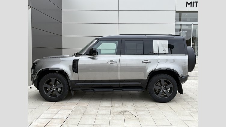 2023 認定中古車 Land Rover Defender 110 シリコンシルバー D300 AWD（AT） X-DYNAMIC HSE
