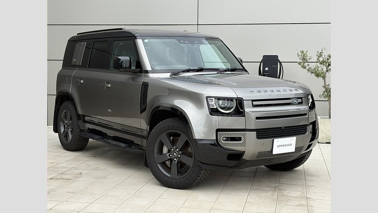 2023 認定中古車 Land Rover Defender 110 シリコンシルバー D300 AWD（AT） X-DYNAMIC HSE