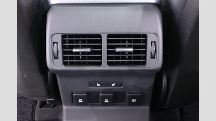 Range Rover Velar 40