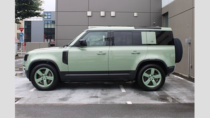 Defender 110 3