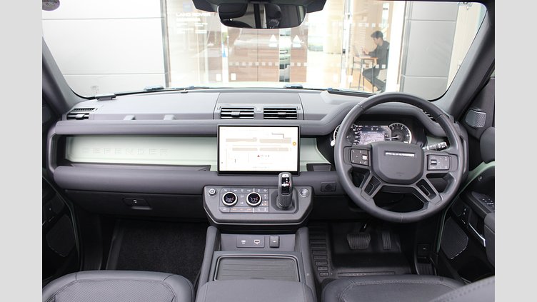 2023 認定中古車 Land Rover Defender 110 グラスミアグリーン D300 AWD（AT） 75TH LIMITED EDITION